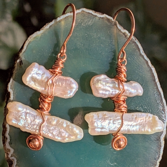Biwa Pearl Earrings Artisan Copper Wrap Lightweight Coastal Style - Picture 12 of 14